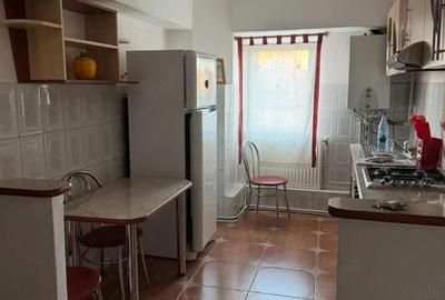 Apartament cu 3 camere decomandat în Central - 5