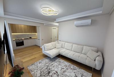 Apartament cu 2 camere semidecomandat, mobilat în Unirii