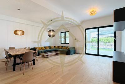 Casă cu 9 camere cu Teren 400 Mp în Corbeanca