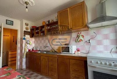 4 Camere, 2 balcoane, centrala gaz, bloc caramida, Tomis Nord, TIC TAC - 4