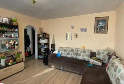 Apartament cu 3 camere decomandat în Sălăjan - 7
