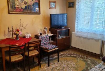Vand apartament cu 2 camere in micro I - 1