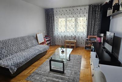 Apartament cu 2 camere în 13 Decembrie - 2