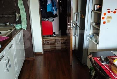 Apartament 4 camere, 2 bai, 2 balcoane, 92 mp, loc de parcare, zona Astra - 2