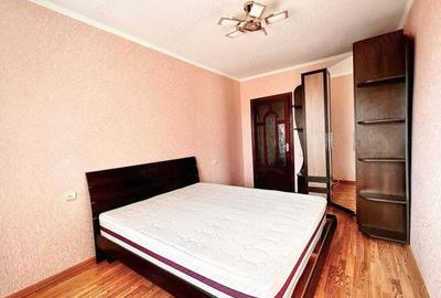Apartament cu 3 camere în Gorjului