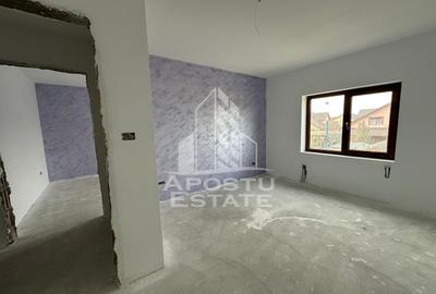Duplex cu 4 camere cu Canalizare în Moșnița Nouă - 2