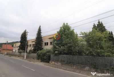 Spațiu comercial, de 3,725 mp, în Central - 3