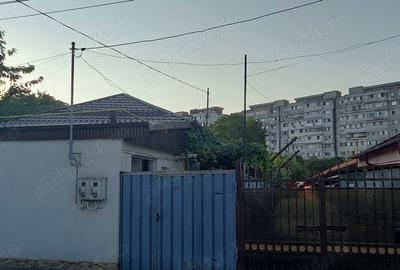 Casă cu 7 camere cu Teren 400 Mp în Central - 8