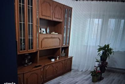 Garsonieră decomandată în Tei - 5