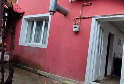 Casă cu 2 camere în Central - 4