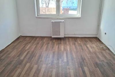 Garsonieră decomandată în Trei Stejari - 2