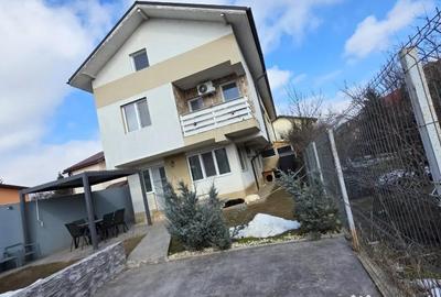 Casă cu 4 camere cu Teren 250 Mp în Central - 7