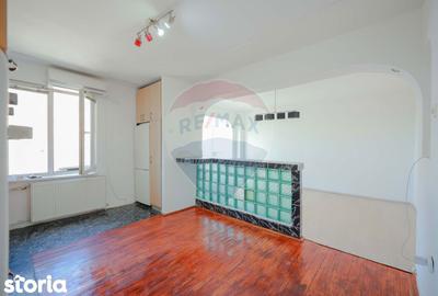 Apartament cu 3 camere decomandat în Rogerius - 6