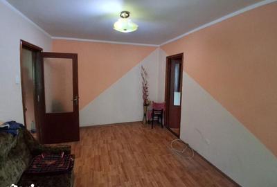 Apartament cu 3 camere decomandat în Sud - 3