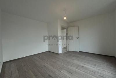 Casa de vanzare | 5 camere • 3 bai • 415 mp teren | Harman - 15