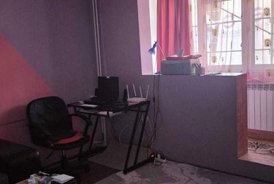 Apartament cu 3 camere decomandat în Sârbi - 4