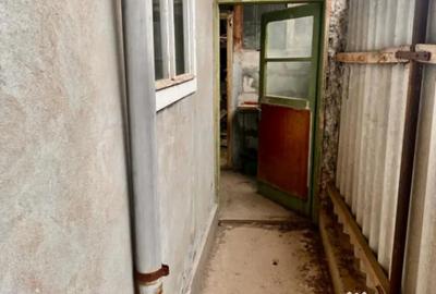 Casă cu 4 camere cu Canalizare în Km 5 - 3