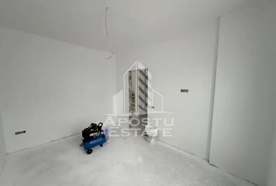 Casă cu 5 camere cu Teren 320 Mp în Ghiroda - 4