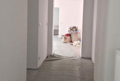 Apartament cu 4 camere în Tei - 7