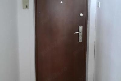Apartament cu 3 camere decomandat în Drumul Taberei - 1