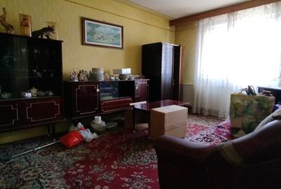 Apartament 3 camere decomandat, Codlea. - 1