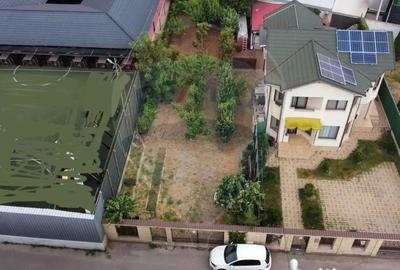 Teren de 428 mp, în Central - 2