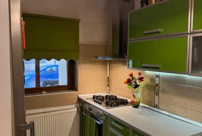 Apartament cu 3 camere, mobilat în Central - 12