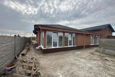 Casă cu Teren 600 Mp în Ghiroda - 3