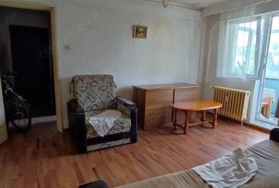 Milcov, apartament cu doua camere, aproape de statiile de autobuz, 250 euro - 3
