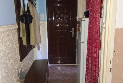 Apartament 2 camere et 3 4 - 4