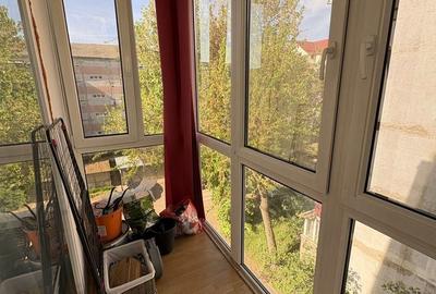 Apartament cu 4 camere decomandat în Bucovina - 3