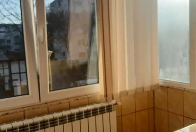 Garsonieră decomandată în Central - 1