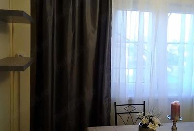 Garsonieră decomandată în Complex Studențesc - 1