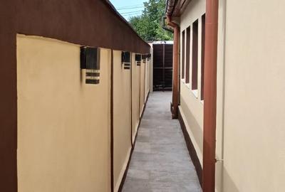 Casa individuala singura in curte, Medeea - 3