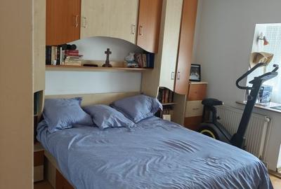 Apartament cu 3 camere decomandat în Sâmbăteni - 6