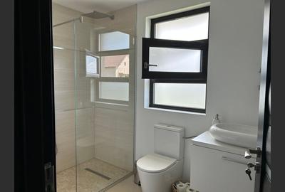 Casă frumoasă 4 camere, Strada Ana Ipatescu, Tg-Jiu - 6