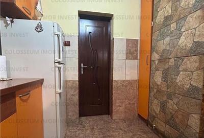 Apartament cu 3 camere, semidecomandat - zona Centru Istoric - 4