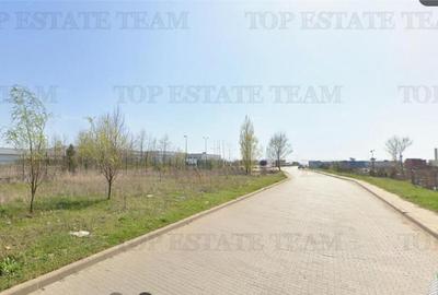 Teren de 9000 mp, în Central