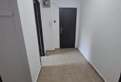 Apartament cu 3 camere semidecomandat în Circumvalațiunii - 8