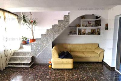 Casă cu 5 camere cu Teren 200 Mp în Central - 12