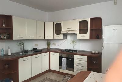 Casa cocheta de inchiriat pe termen lung, direct proprietar - 3