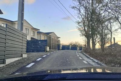 Spațiu comercial, în Lisaura - 4