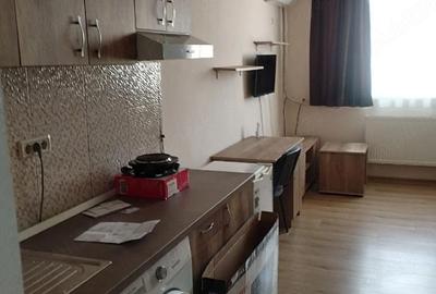 Garsonieră nedecomandată în UTA - 5