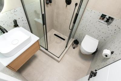 Casă individuală cu 12 camere cu Canalizare în P-ța Romană - 16