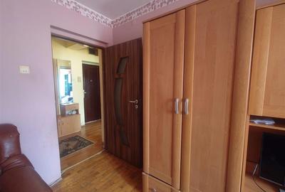 Apartament cu 3 camere decomandat în Est - 12