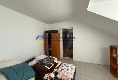 Casa spatioasa + teren de vanzare - Girov, jud. Neamt Casa spatioasa + teren de vanzare - Girov, jud. Neamt - 9