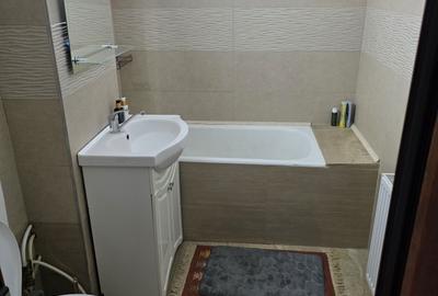 Apartament cu 3 camere decomandat în Prundu - 7