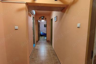 Apartament cu 2 camere decomandat în Sebastian - 9