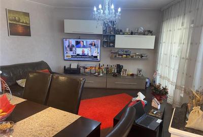 Apartament 3 camere , zona centrala - Unitatea de pompieri , - 2