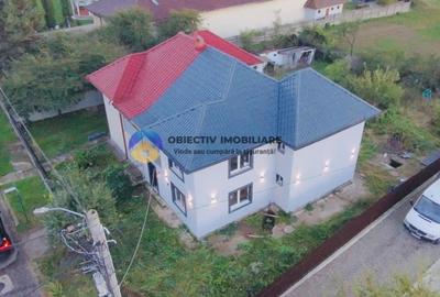 Casa + teren de vanzare – Savinesti - 1